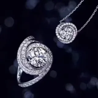 Cartier Gold Silver Halo Pendant Pavé-Set Stones Necklace 8