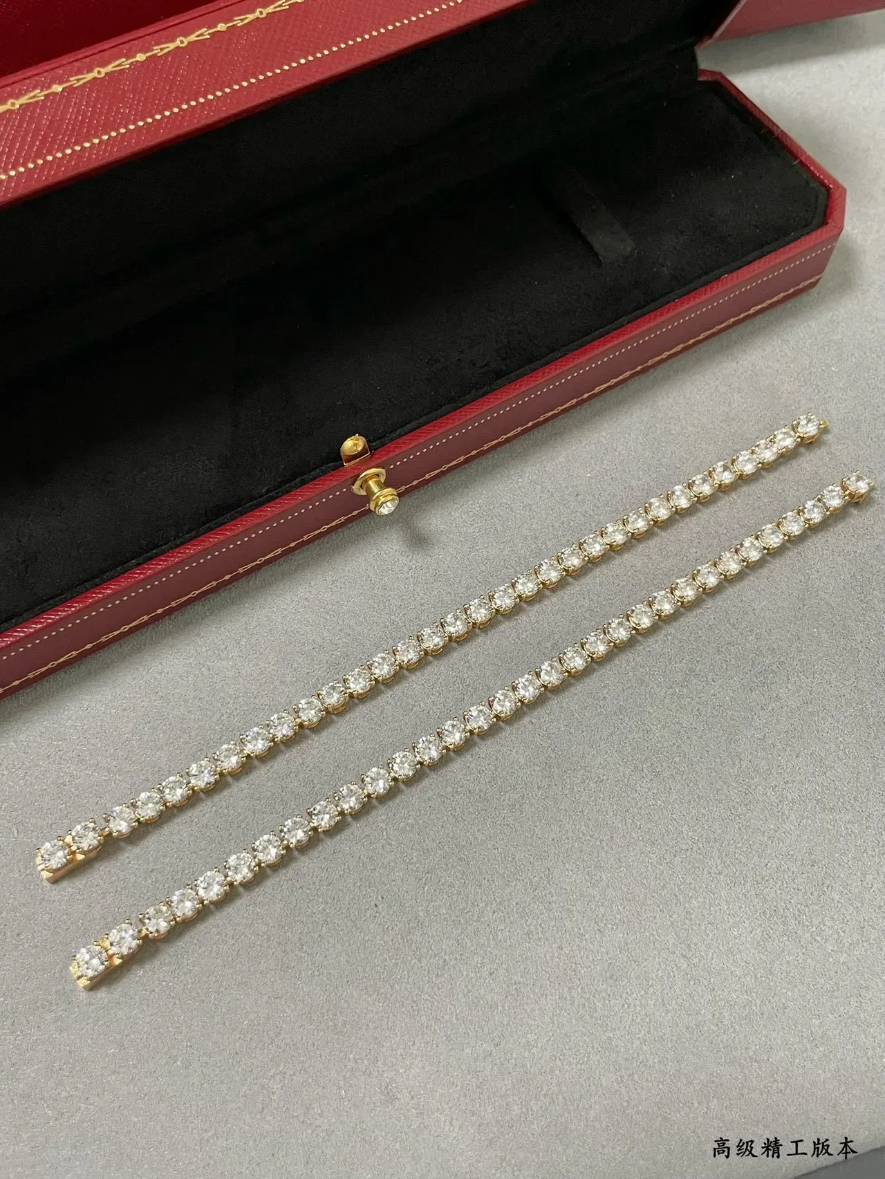 Cartier Juste un Clou Pavé et Bracelets Bezel-Link en Or 4