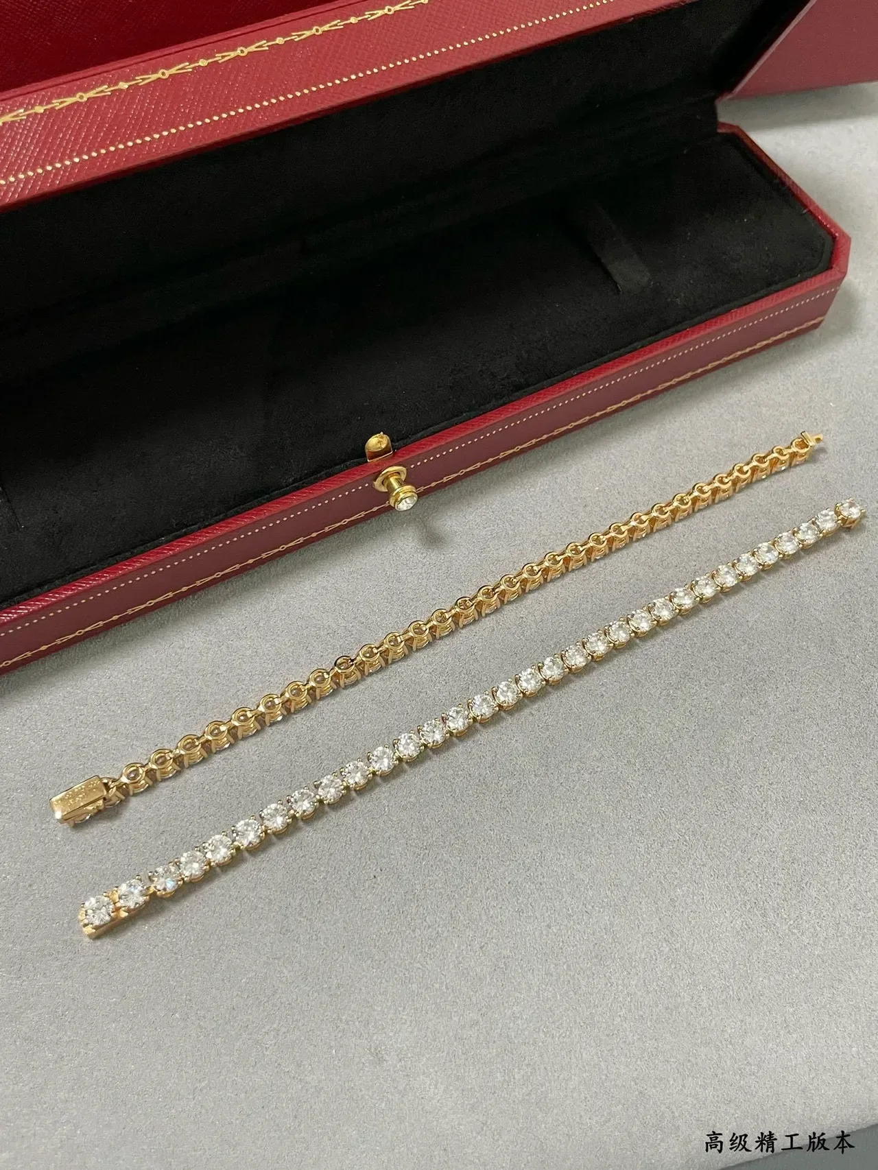 Cartier Juste un Clou Pavé et Bracelets Bezel-Link en Or 7