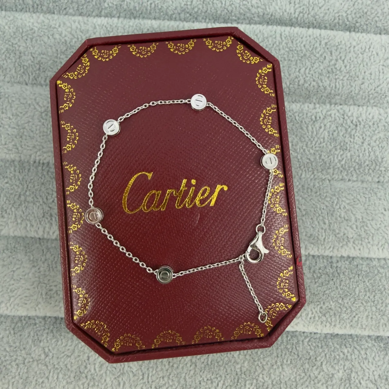 Cartier Juste un Clou Bracelet argenté doré à maillons de chaîne, bord circulaire et motifs 4