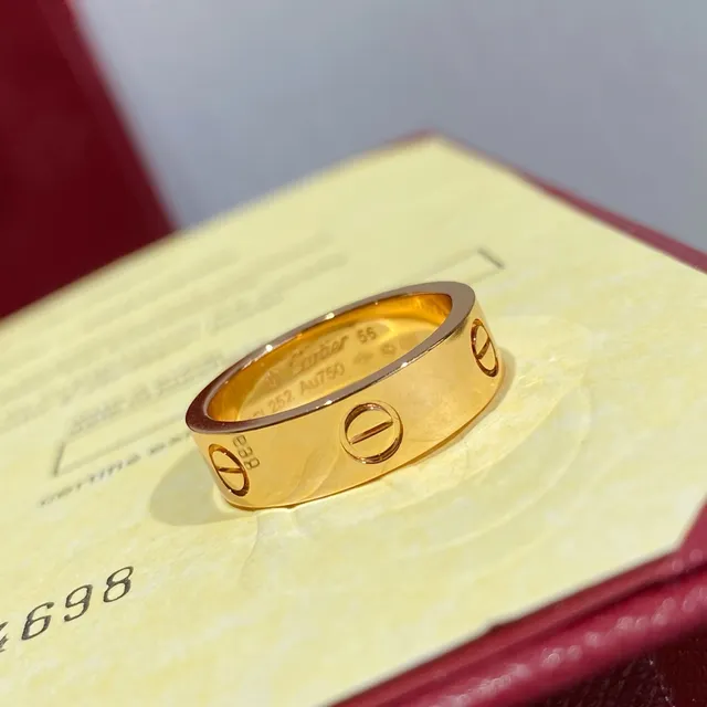 Bague Cartier Love Or Rouge Bande Plate Motif à Vis 2