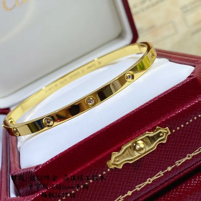 Pulsera Cartier Love de oro y plata banda triple con diamantes de tornillo 4