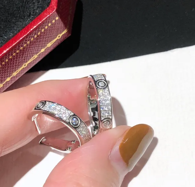Cartier Love Hoop or argent silhouette Pavé-Set pierres boucles d'oreilles 8