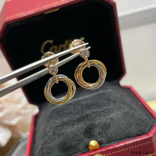 Cartier Trinity Aros de diamantes en oro tricolor