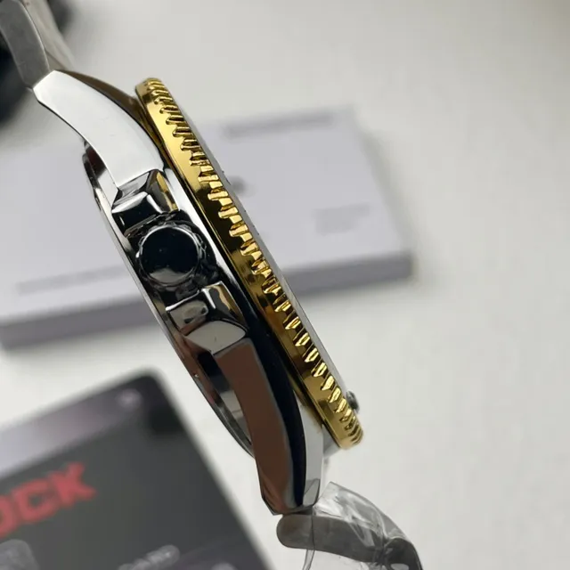 Casio Style Plongée Bicolore Or et Noir Montre Sport 6