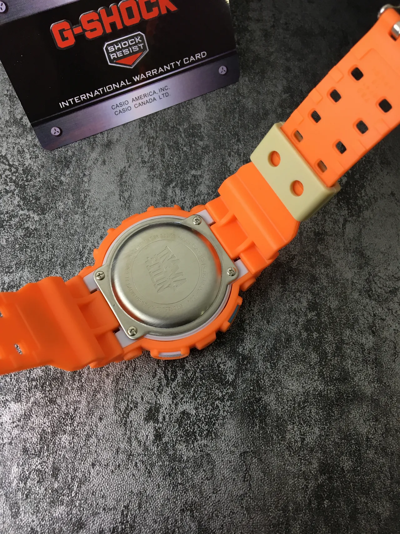 Casio G-Shock GA-110 Orange et Turquoise Montre Sportive 4
