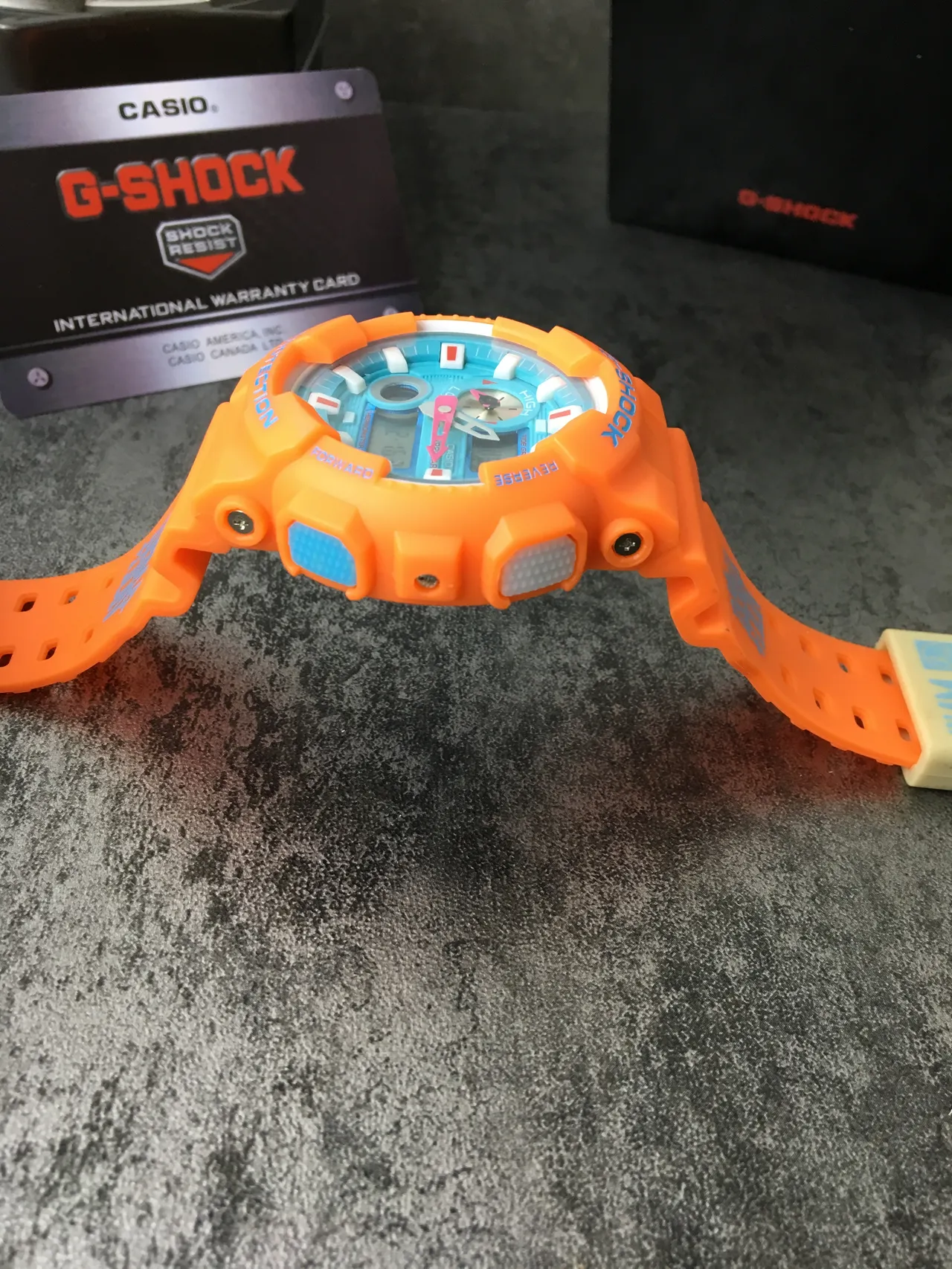 Casio G-Shock GA-110 Orange et Turquoise Montre Sportive 6