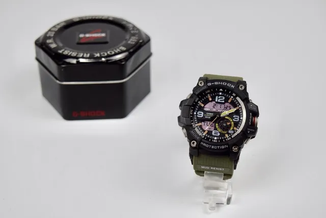 Casio G-Shock Mudmaster Olive Green Rugged Sports Watch 5