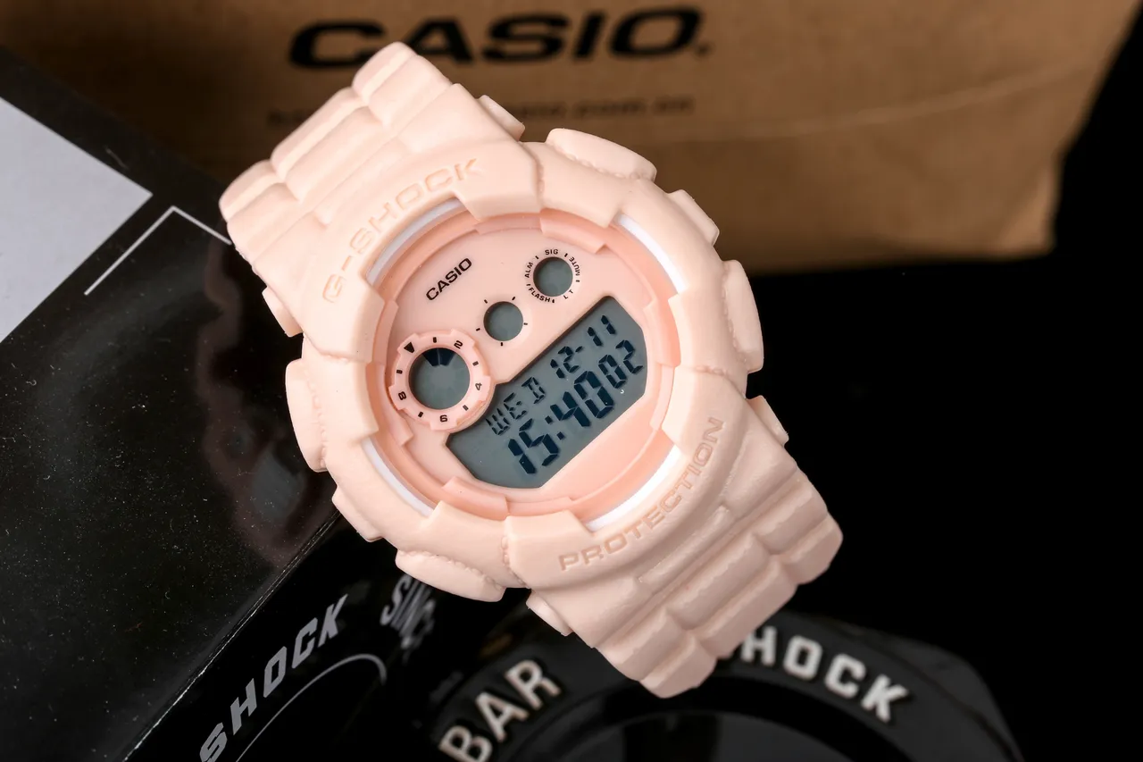 Casio G-SHOCK Pink White Rugged Resin Construction Digital LCD Display Quartz Watch 10