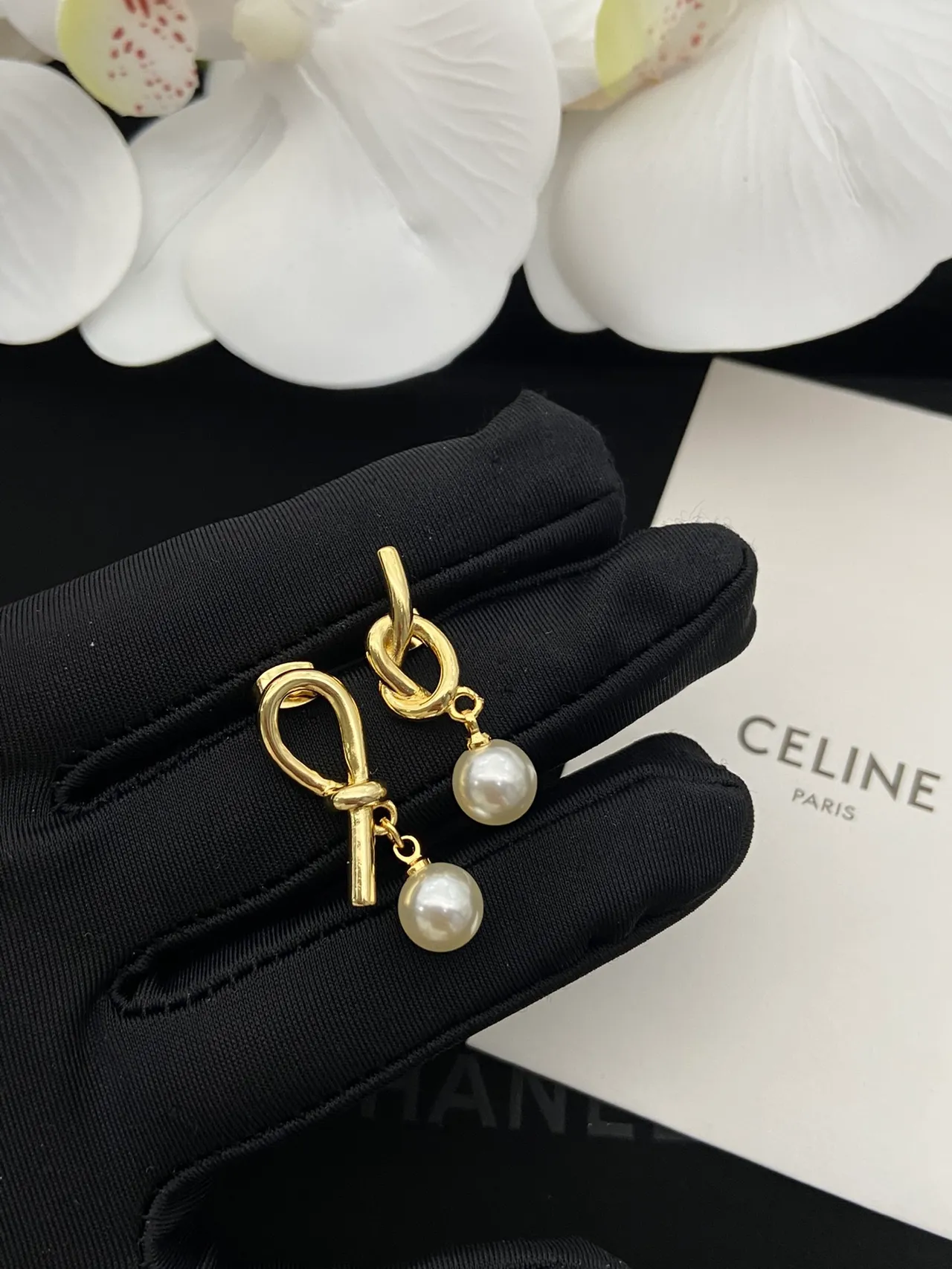 Celine Knot Motif Pearl Drop Earrings 3