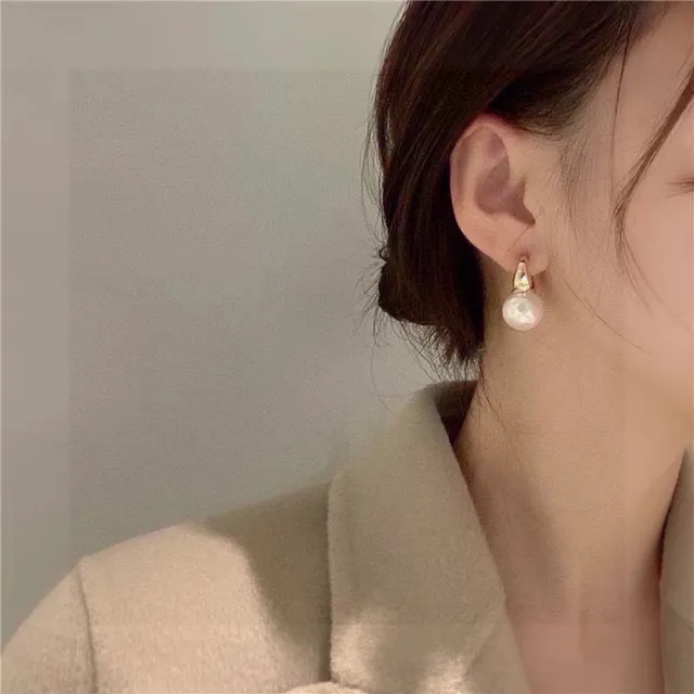 Celine أقراط اللؤلؤ والذهبي مع قفل خلفي 6