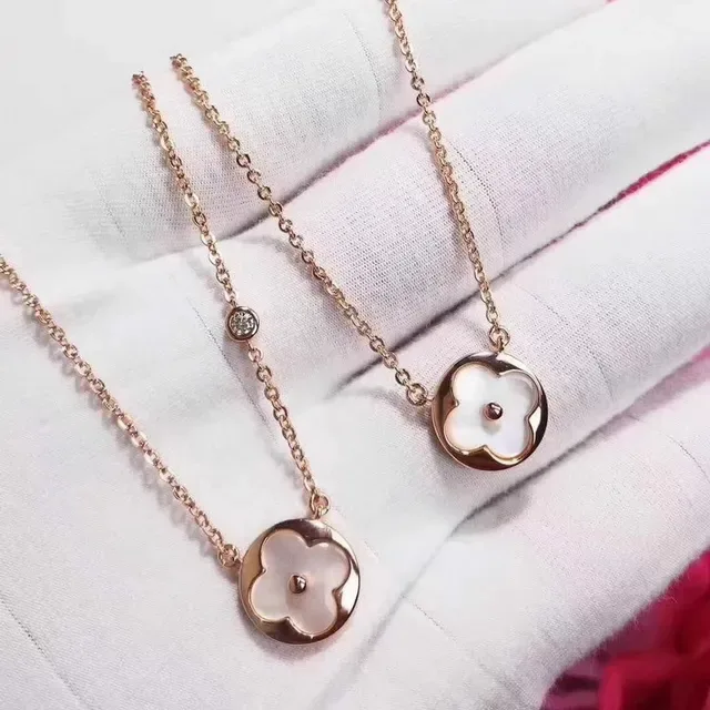Céline Triomphe Floral Mother-of-Pearl Pendant Necklace 7