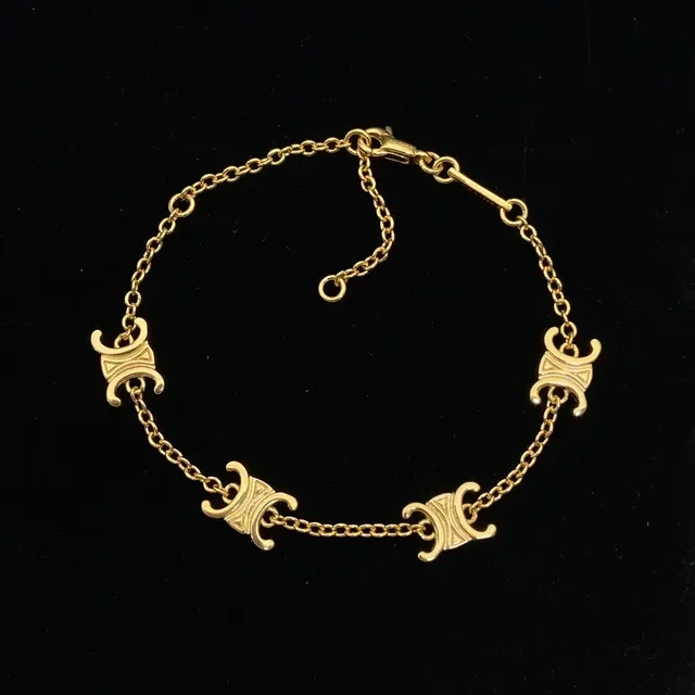 Celine Triomphe Bracelet Chaîne Motif Logo Ton Doré 5