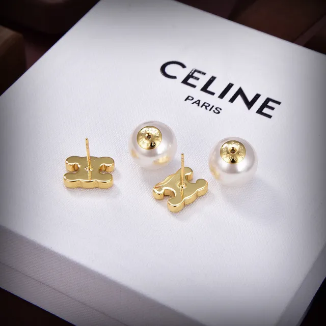 Celine Triomphe Pendientes Stud con Perla en la Parte Trasera de Oro con Logo 2