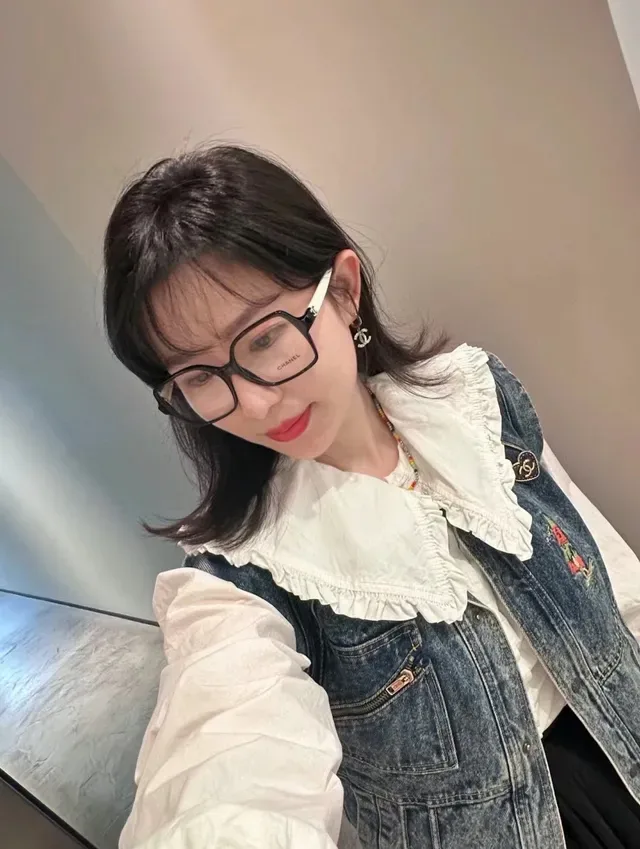 Chanel Beige Pink Thick Acetate Frame Square-Oval Hybrid Silhouette Optical Glasses 7