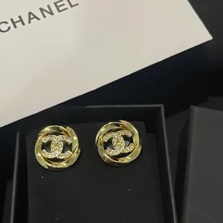 Chanel CC 金色透明 Pavé 水晶耳环