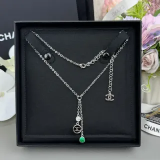 Chanel CC Logo Layered Necklace Silver Green Chain Interlocking Necklace