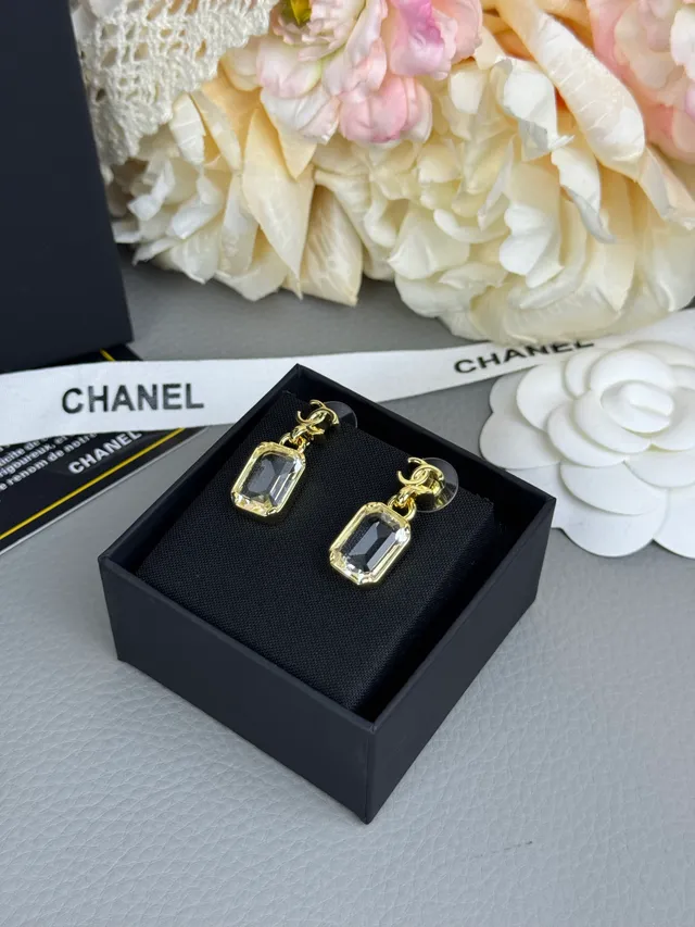 Chanel CC Logo Rectangular Crystal Drop Earrings 4
