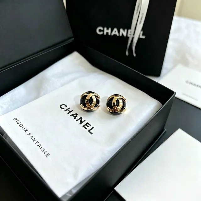 Chanel Classic CC Ball Stud Black Gold Spherical Studs Interlocking Motif Earrings 4