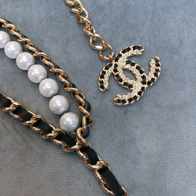 Chanel Gold Black Chain Leather Trim Fashion Belt Bag 4