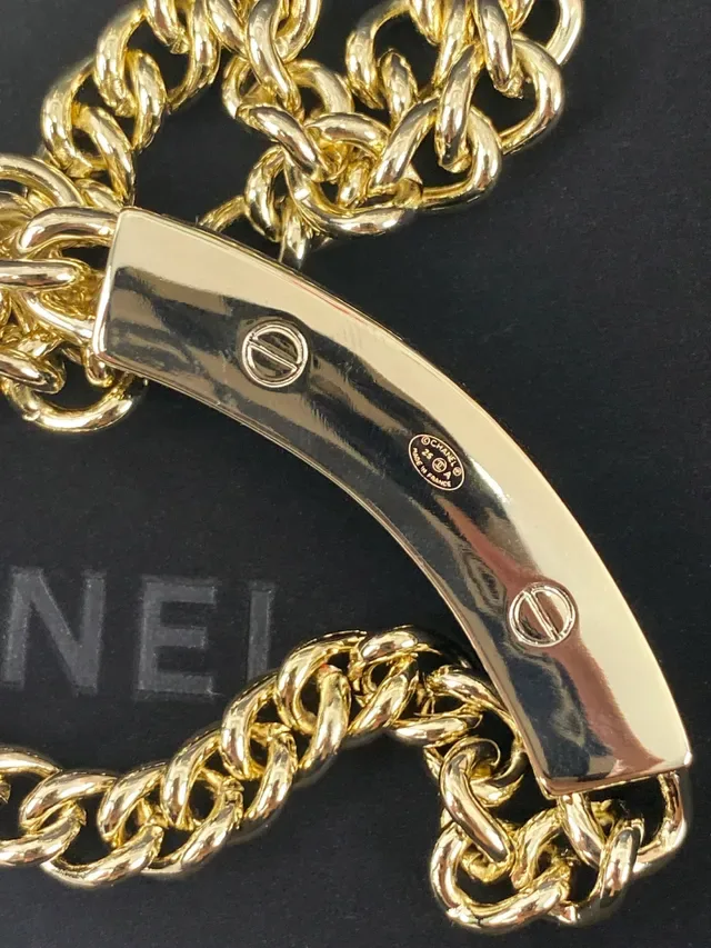 Chanel Collier Chaîne Curb Or Noir Barre Cuir 5
