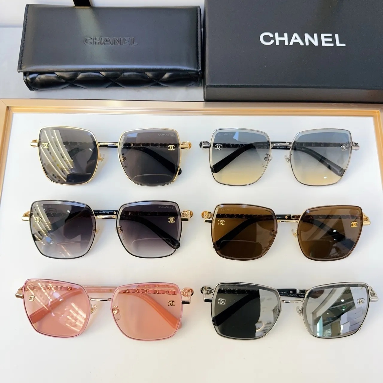 Chanel Lunettes de Soleil Monture Métallique Gris Or Verres Dégradés 3