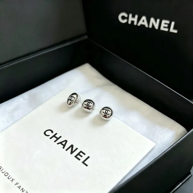 Chanel Logo Stud Silver Black Polished Metallic Earrings 7