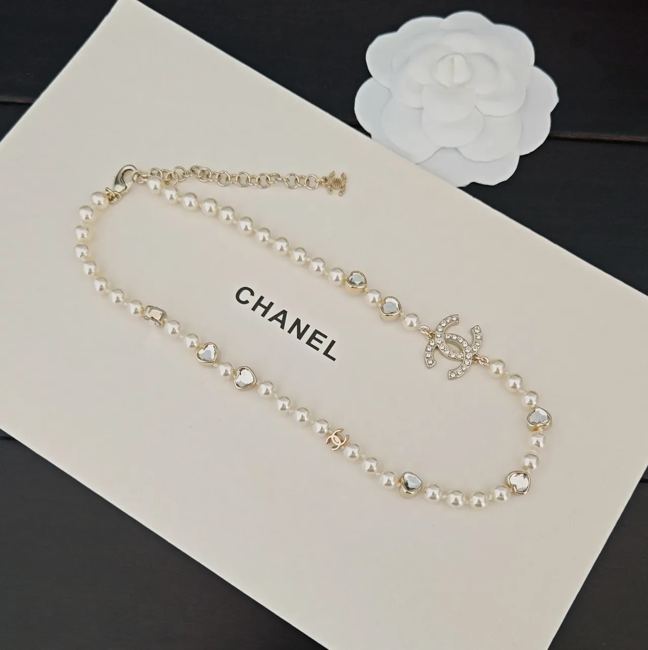 Chanel Collier Perles et Cristal Cœur 3