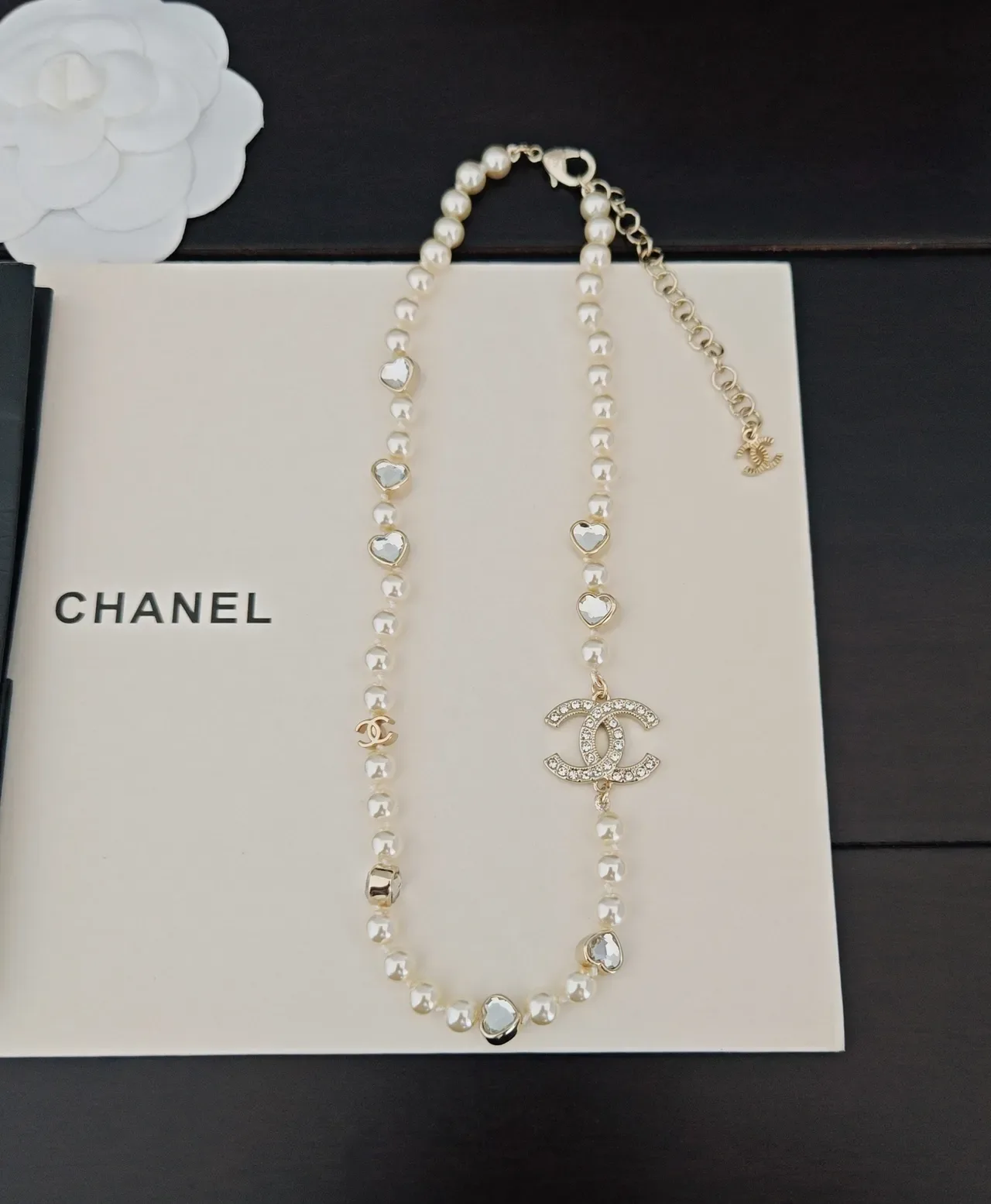 Chanel Collier Perles et Cristal Cœur 4
