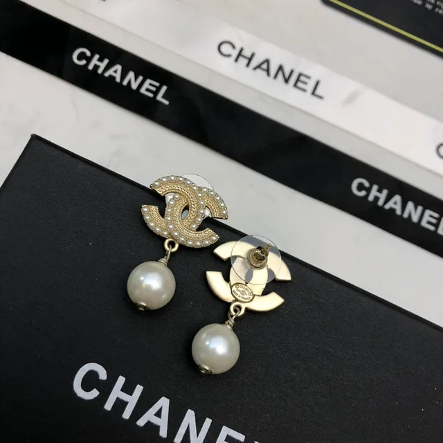 Chanel Pearl CC Drop Earrings 3