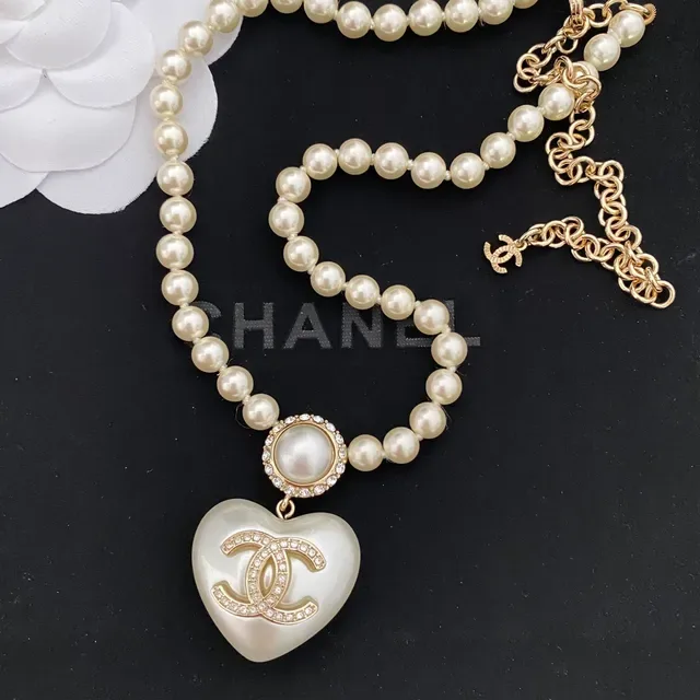 Collier Chanel Perles Double-Strand Pendentif Cœur 6