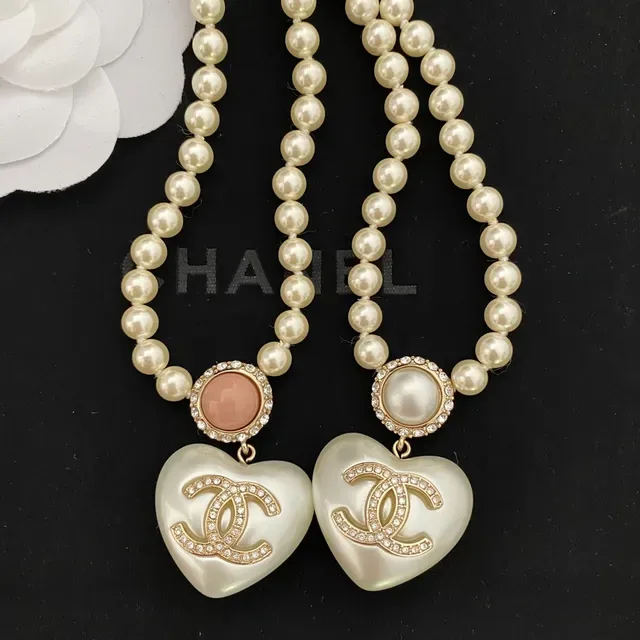 Collier Chanel Perles Double-Strand Pendentif Cœur 8