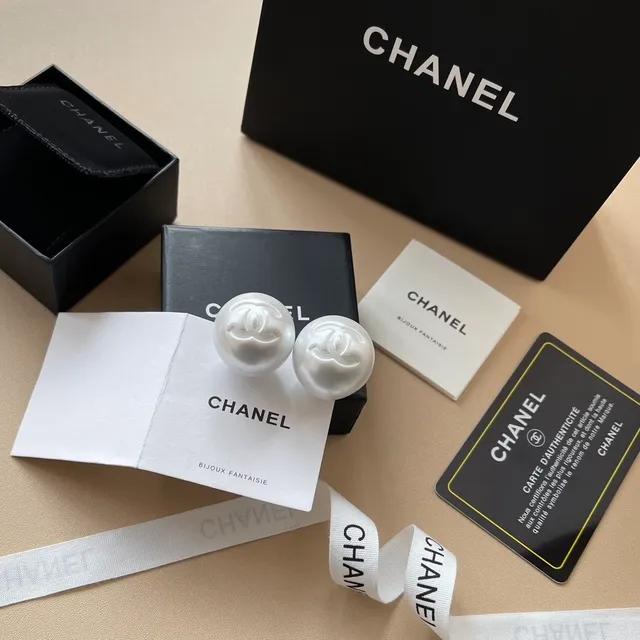 Chanel Pearl-Effect CC Logo Stud Earrings 6