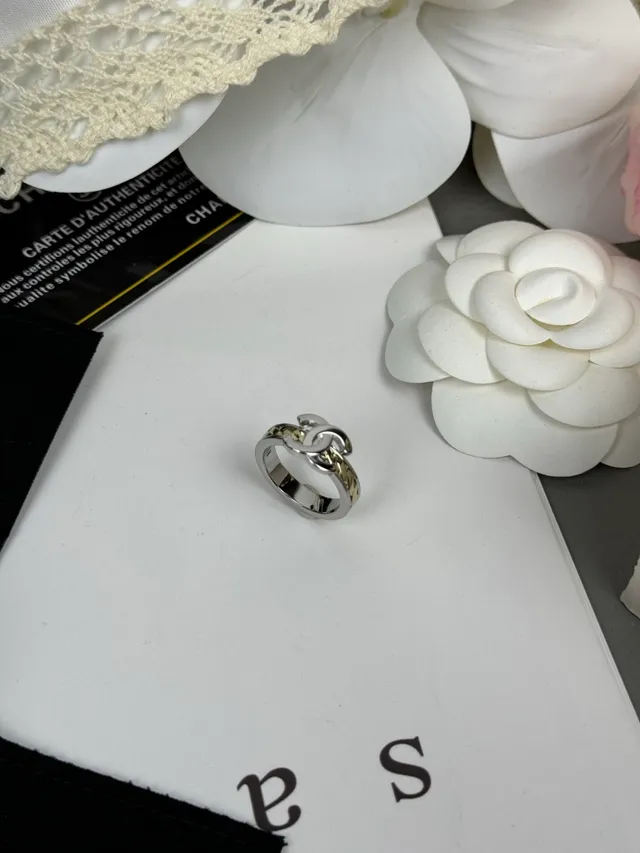 Chanel Silver Gold Interlocking CC Logo Two-Tone Metal Ring 4