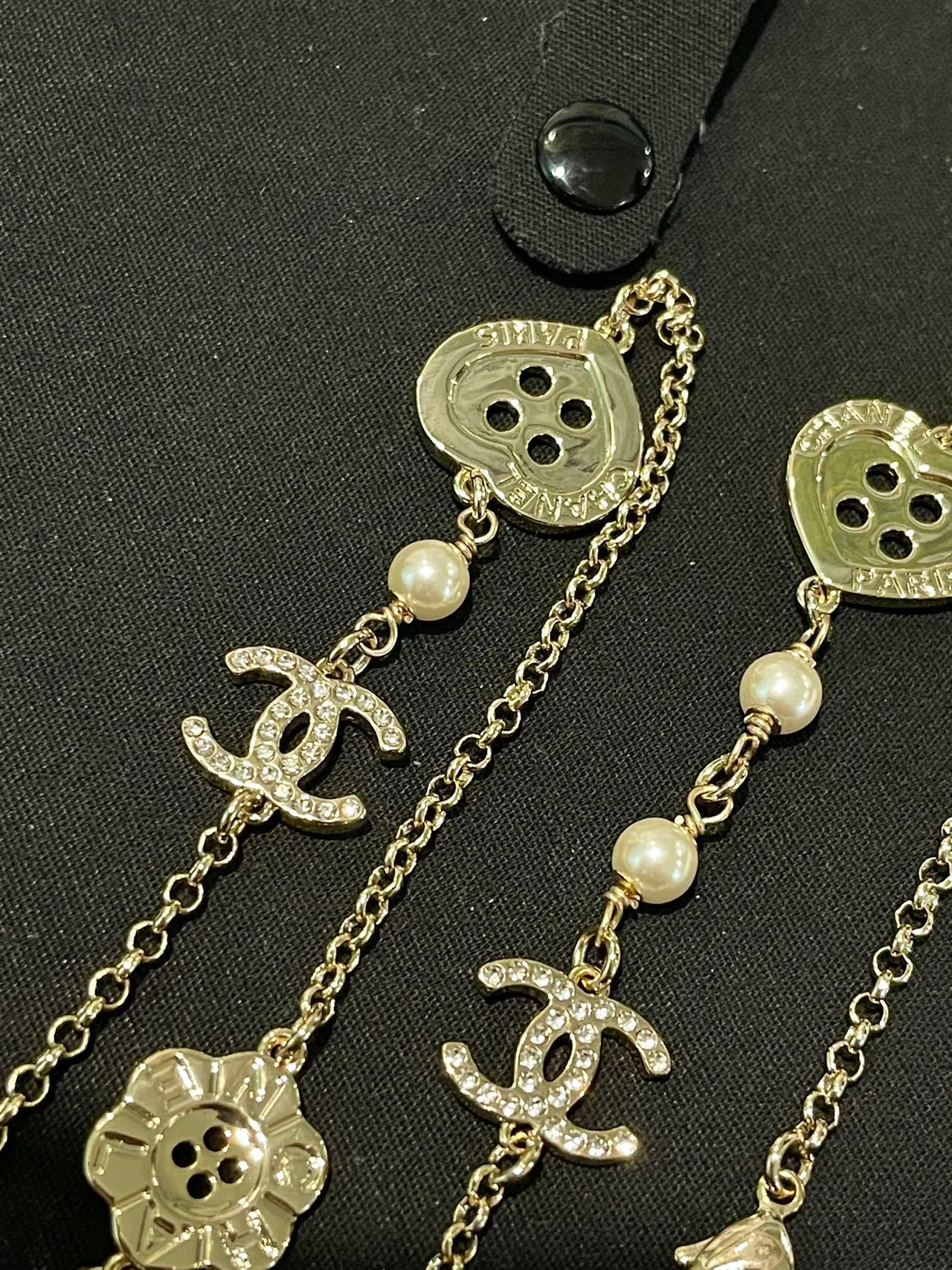 Chanel 银白长链珍珠点缀项链 8