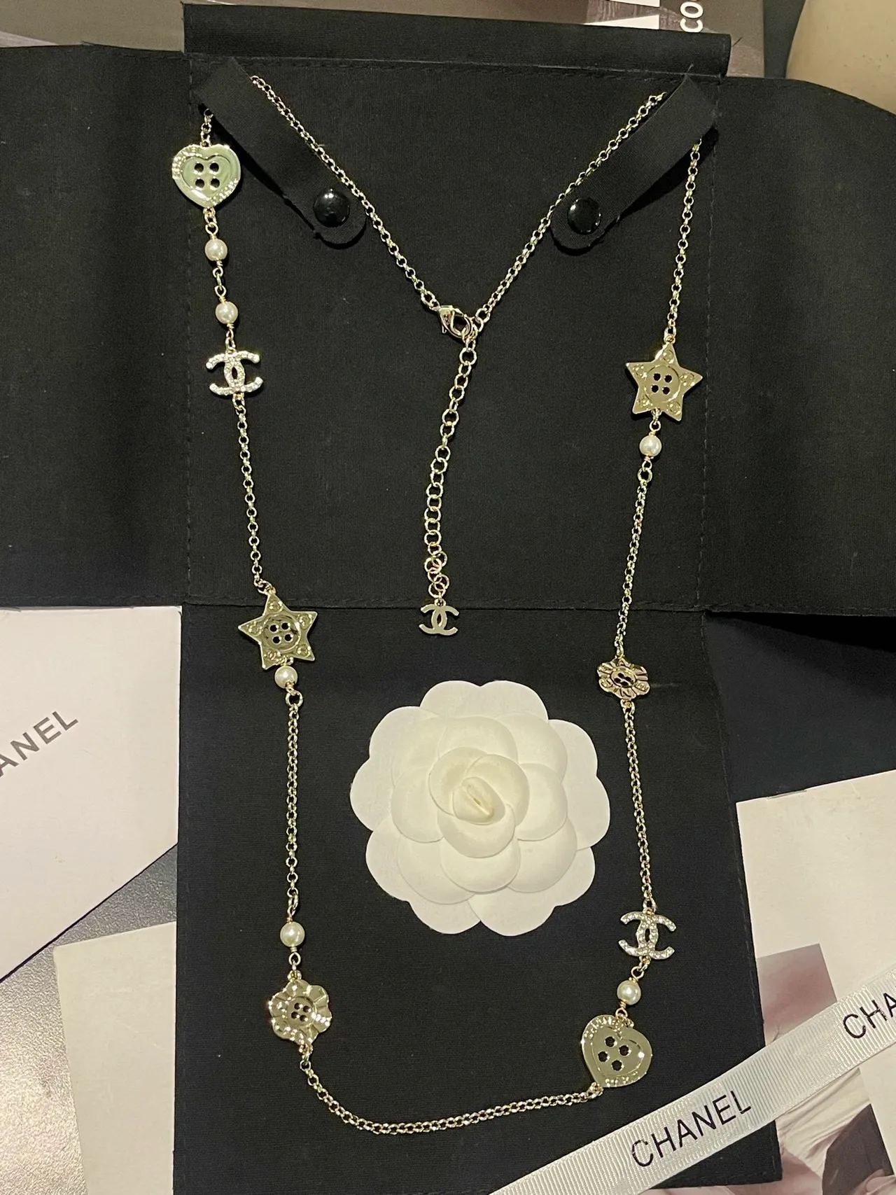 Chanel 银白长链珍珠点缀项链 11