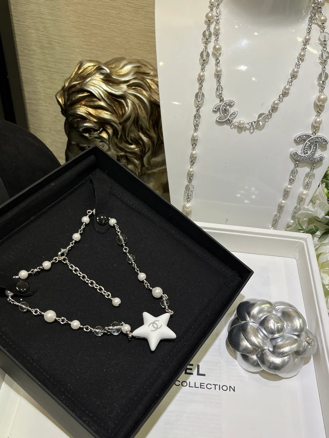Chanel Silver White Star-Shaped Crystal Pavé Pendant Chain Necklace 6