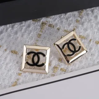 Chanel 方形框架 CC Logo 耳环