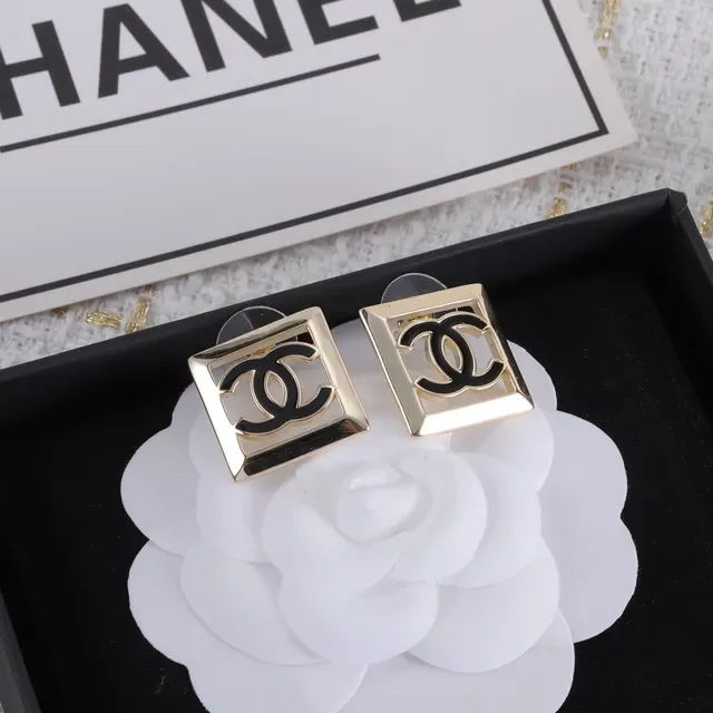 Chanel Square Frame CC Logo Earrings 5