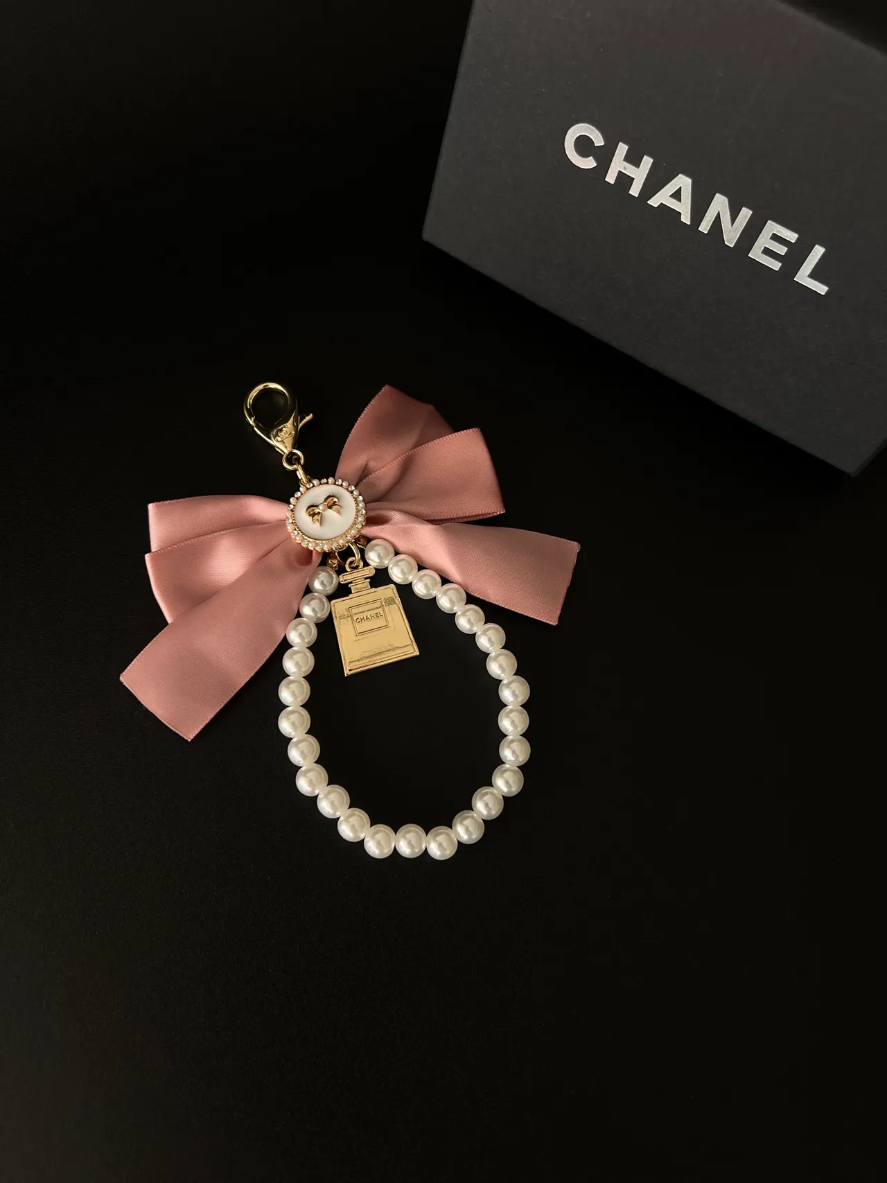 Chanel White Gold Pearl-Loop Satin Bow Bracelet 4