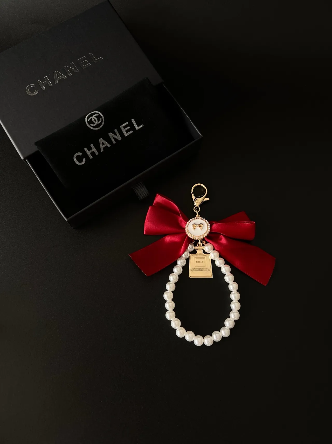Chanel White Gold Pearl-Loop Satin Bow Bracelet 7