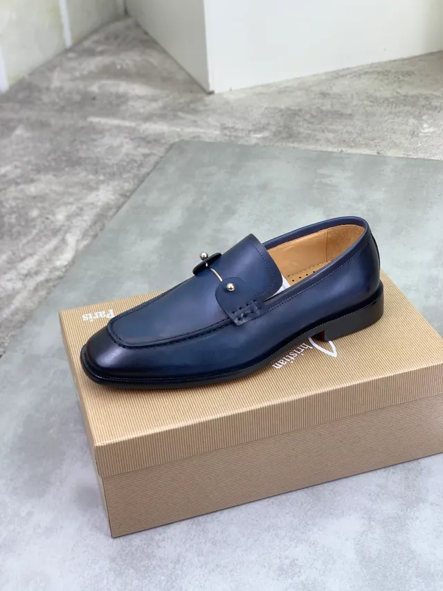 Christian Louboutin Bit Loafer mocassins cuir marine 4
