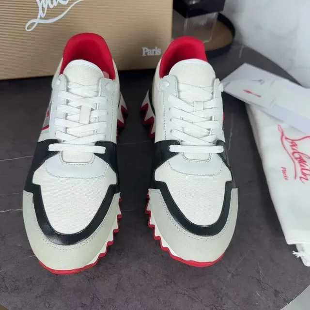 Christian Louboutin Blanc Rouge multiples panneaux partie supérieure semelle ondulée sneakers lifestyle 4