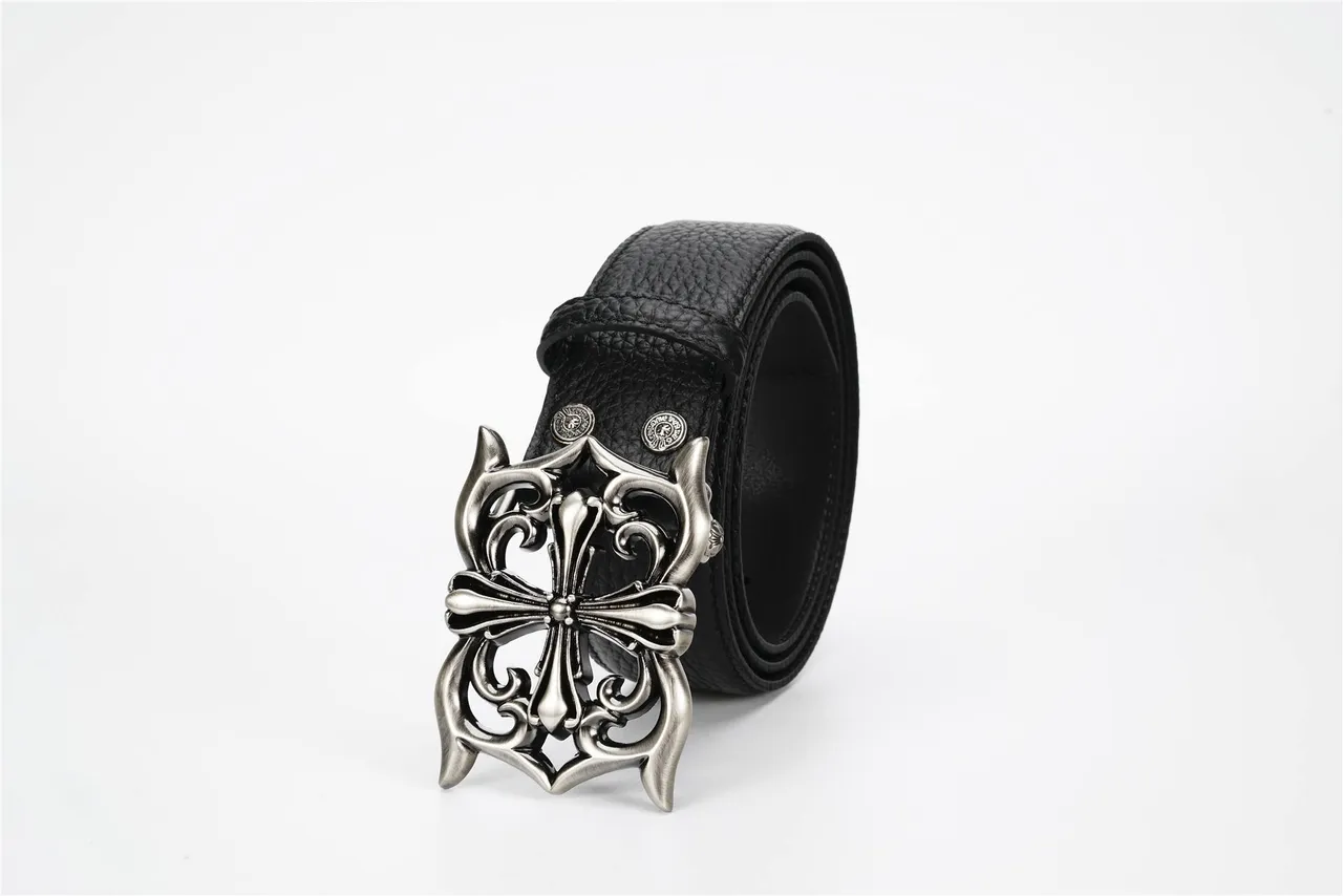 Chrome Hearts Fivela de Cruz Gótico Cinto de Couro Preto 8