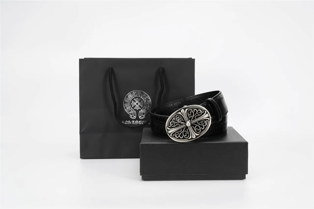Chrome Hearts Ceinture en cuir de crocodile noir avec filigrane de croix ovale 4