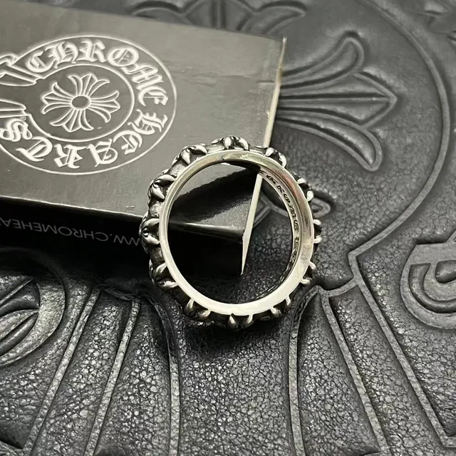 Chrome Hearts Bague Argent Noir Motif Floral Bande Détails de Marguerite Surélevés 8