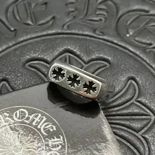 Chrome Hearts Three Crosses পালিশড সিলভার আংটি