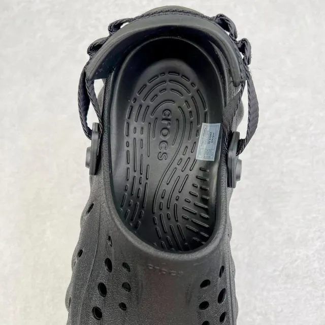 Crocs Echo Clog Black Molded Foam Clog 6