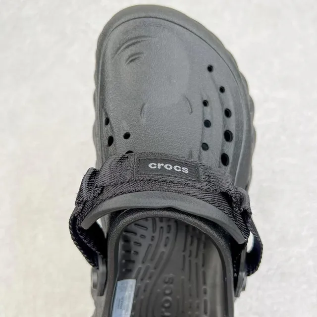 Crocs Echo Clog Black Molded Foam Clog 7