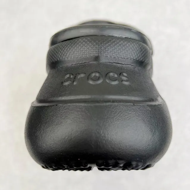 Crocs Echo Clog Black Oversized Platform Clog 3